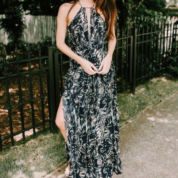 Lizard Thicket Dresses & Skirts - Lizard Thicket Maxi Dress